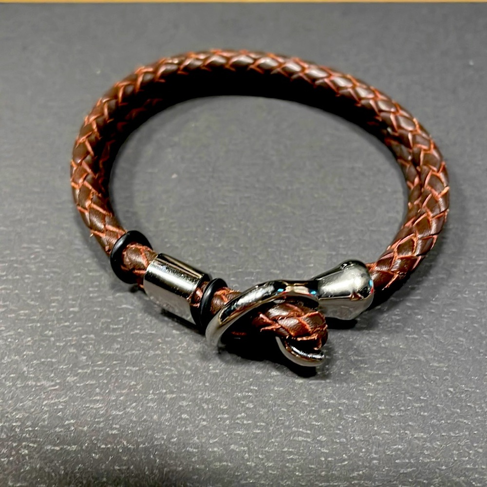 Sterling silver and leather bracelet by MARZ